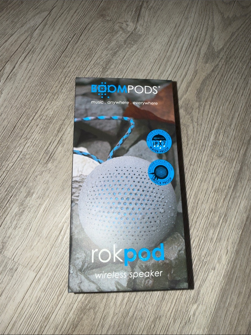 Brand new!! Rokpod Wireless Waterproof Speaker — White